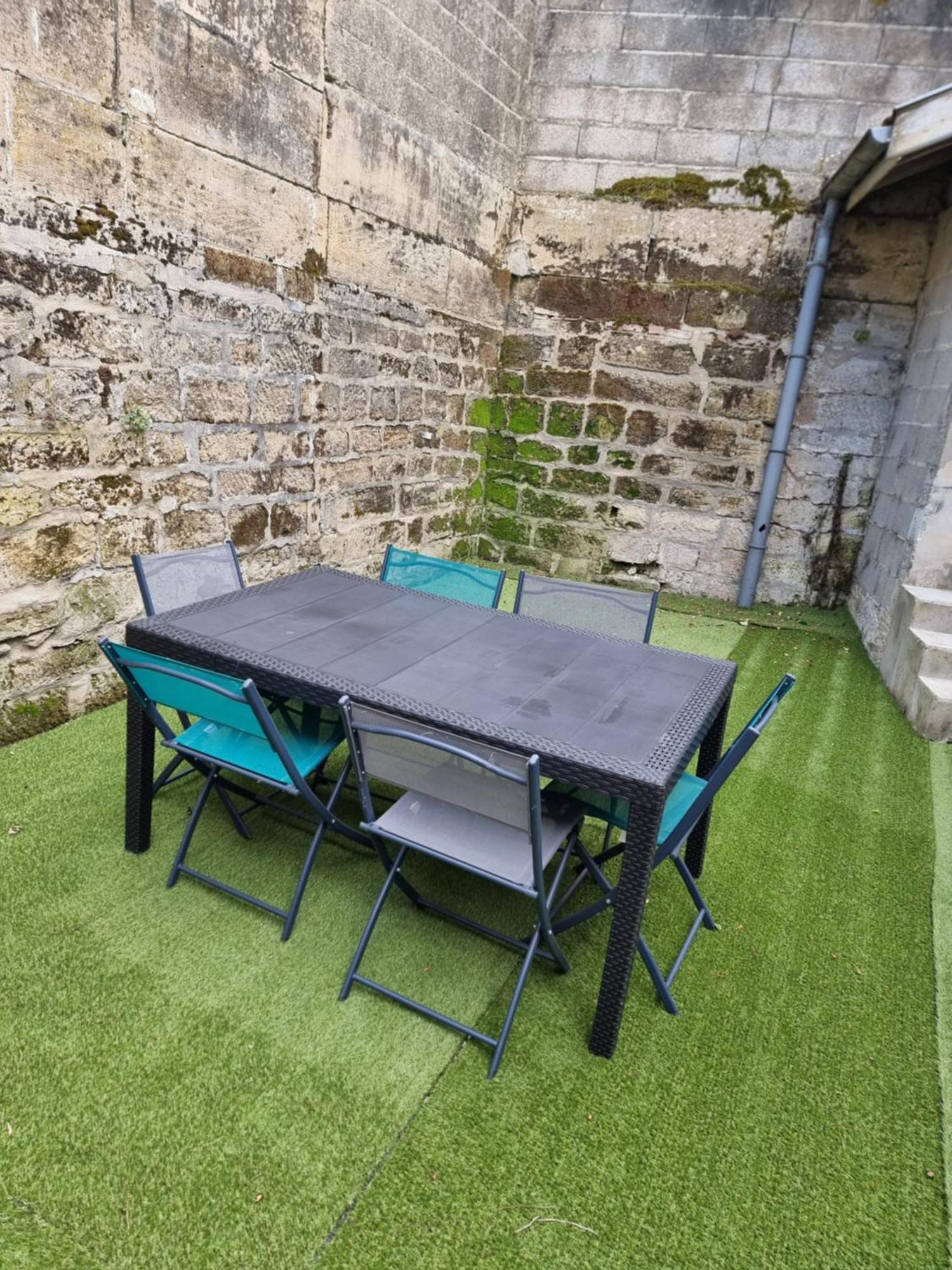 L Essentiel Gite Pour 6 Personnes Sireuil  Buitenkant foto